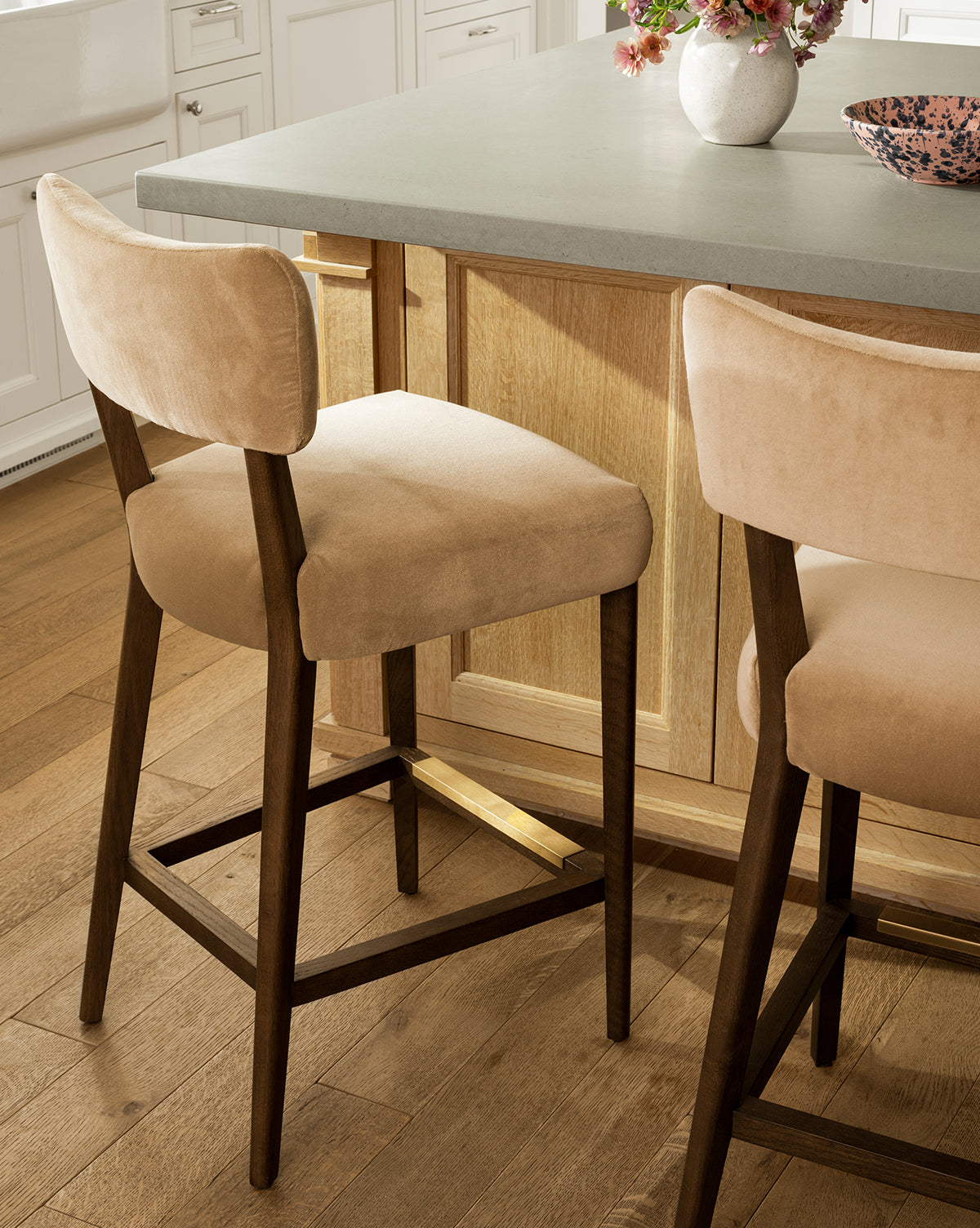 Etienne Stool (Ready to Ship)